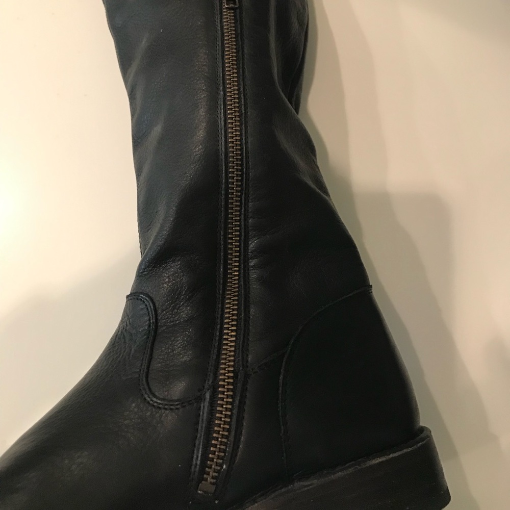 Frye Boots - Picture 3 of 8